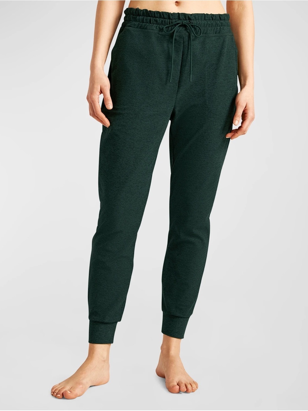 Beyond Yoga Spacedye Commuter Midi Joggers In Midnight Green Heather, XS
